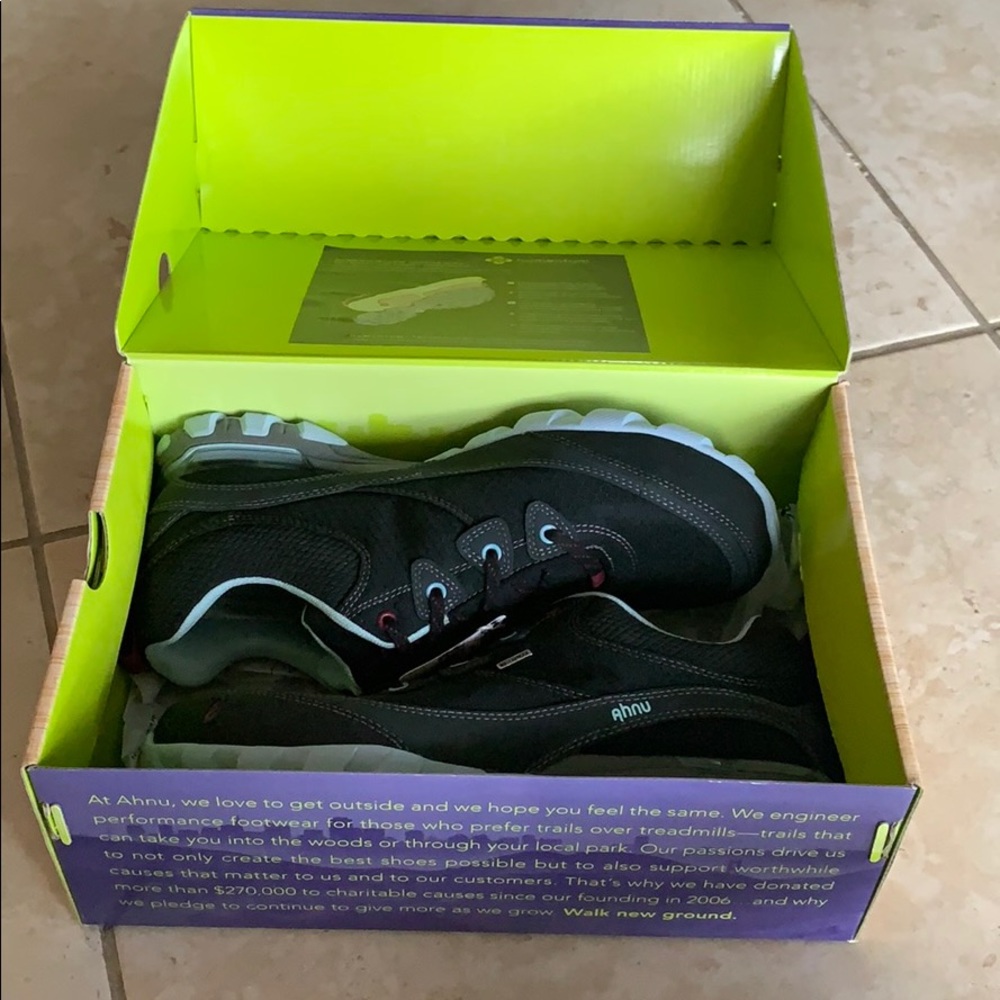 Never worn ahnu shoes